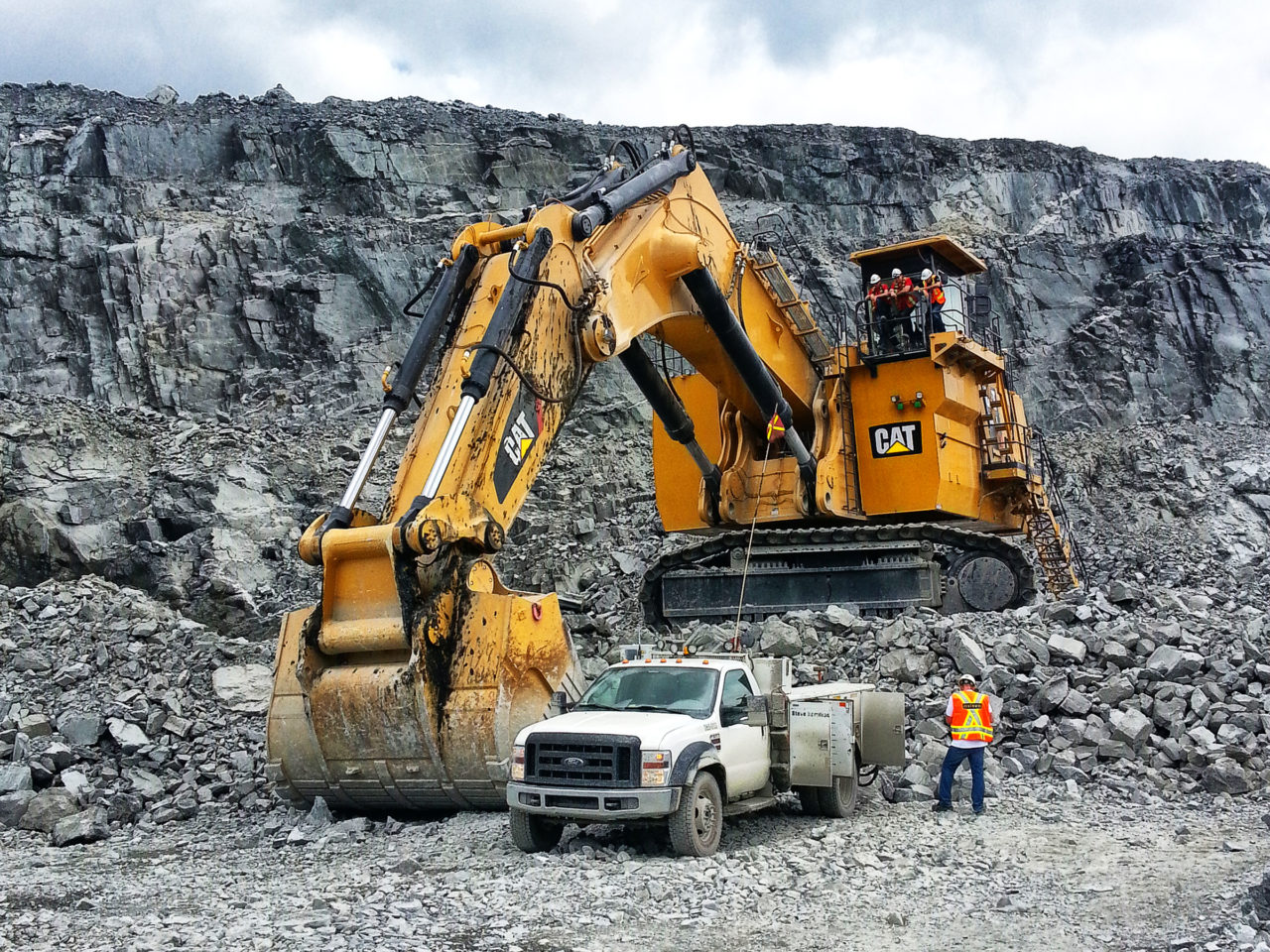 Teleop And Rrc For An Open Pit Gold Mine Hard Line