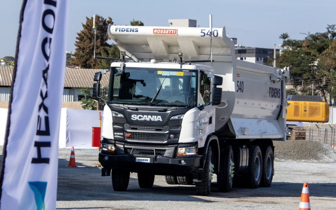 Hexagon, Scania and Fidens successfully debut Brazil’s first teleoperated 8×4 mining truck